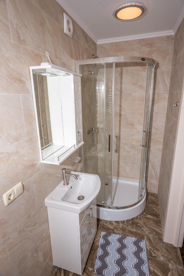 Residence Nesh Tatariv Luaran gambar